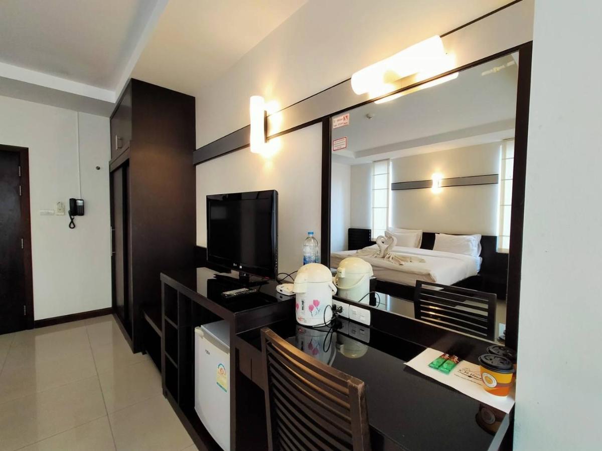 K.M. House Hotel Krabi town Exterior foto